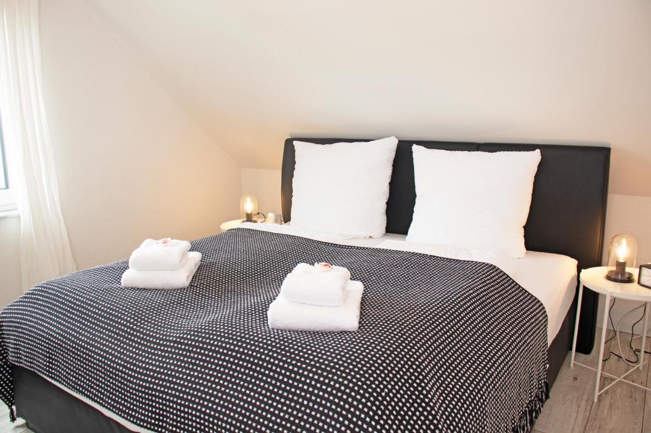 Blackncozy - Design Appartement Mit Boxspringbett Und Balkon Lörrach Εξωτερικό φωτογραφία