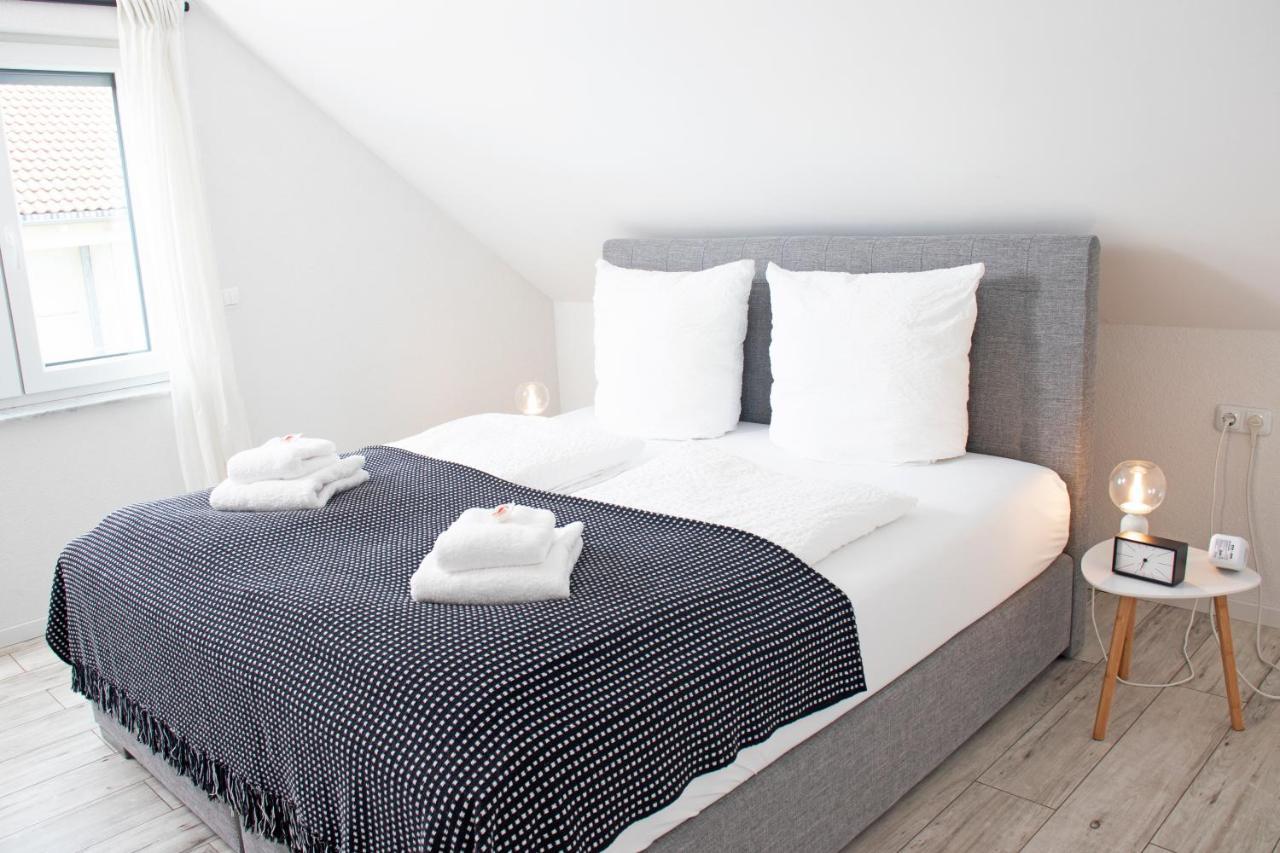 Blackncozy - Design Appartement Mit Boxspringbett Und Balkon Lörrach Εξωτερικό φωτογραφία